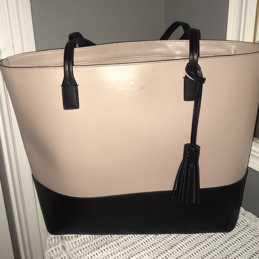 ♠️ Like new Kate Spade tote ♠️